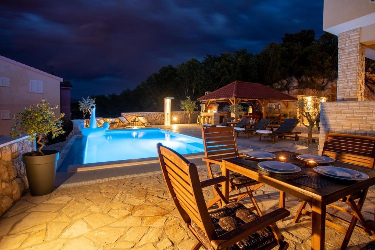 Luxury Villa Allen With Pool Klimno Pokoj fotografie