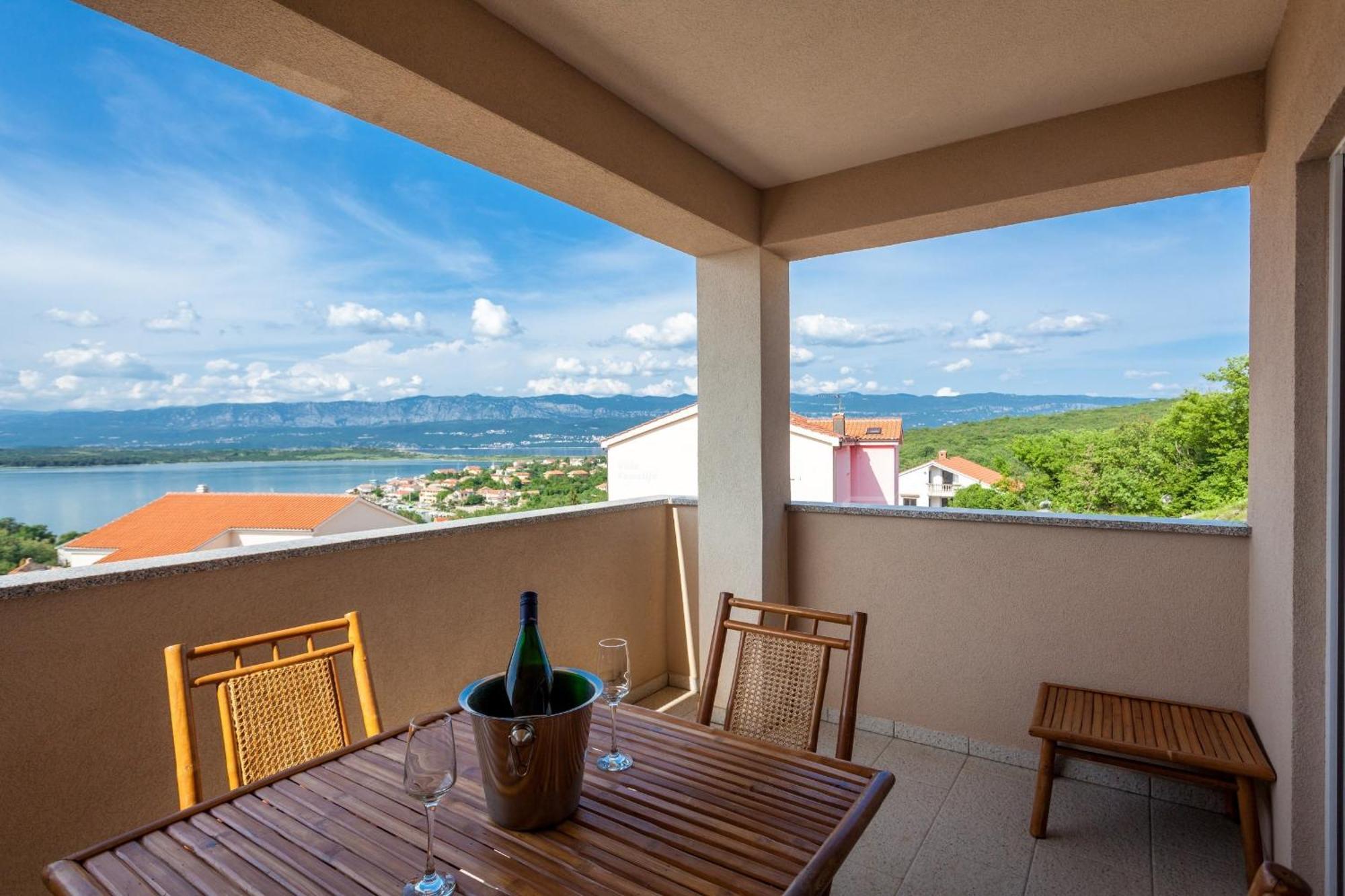 Luxury Villa Allen With Pool Klimno Pokoj fotografie